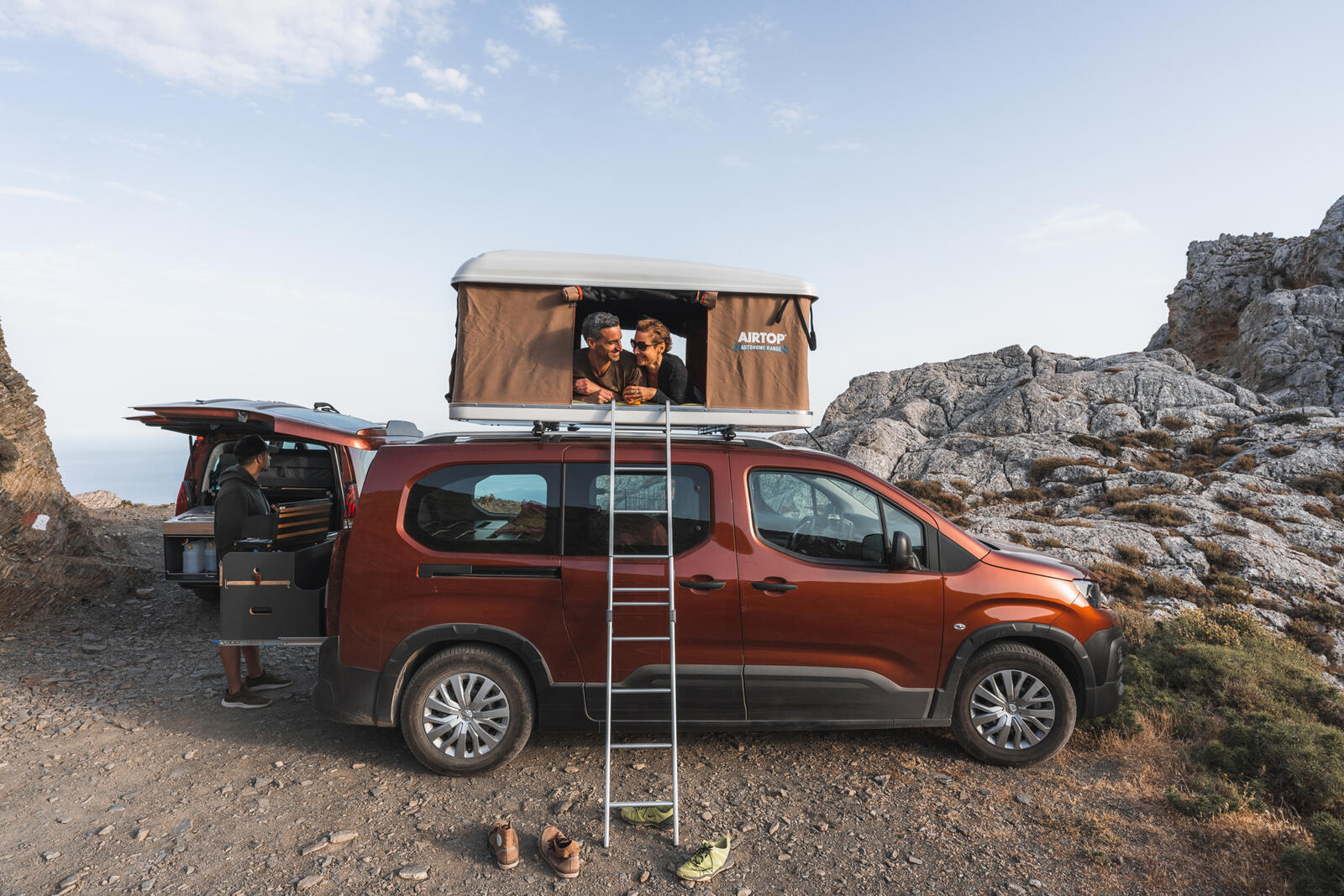 Couple in roof tent